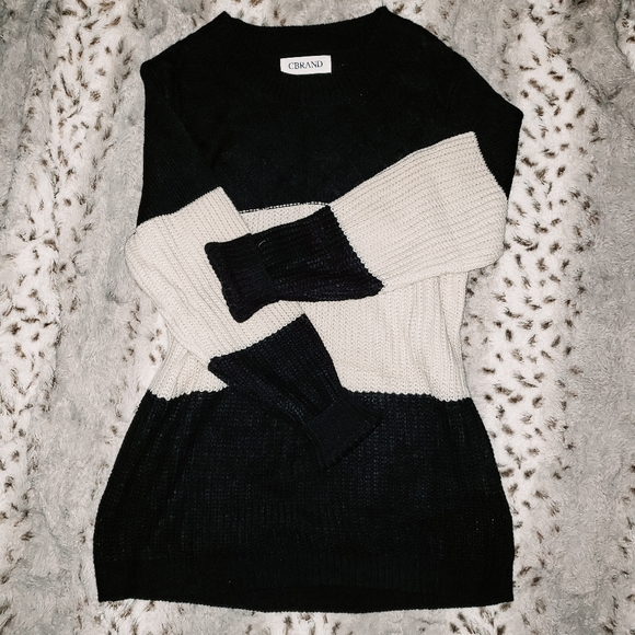 CBRAND Sweaters - CBRAND Black and Cream M/L Sweater